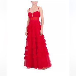 BCBGMAXAZRIA
Sweetheart Ruffled Sleeveless Gown